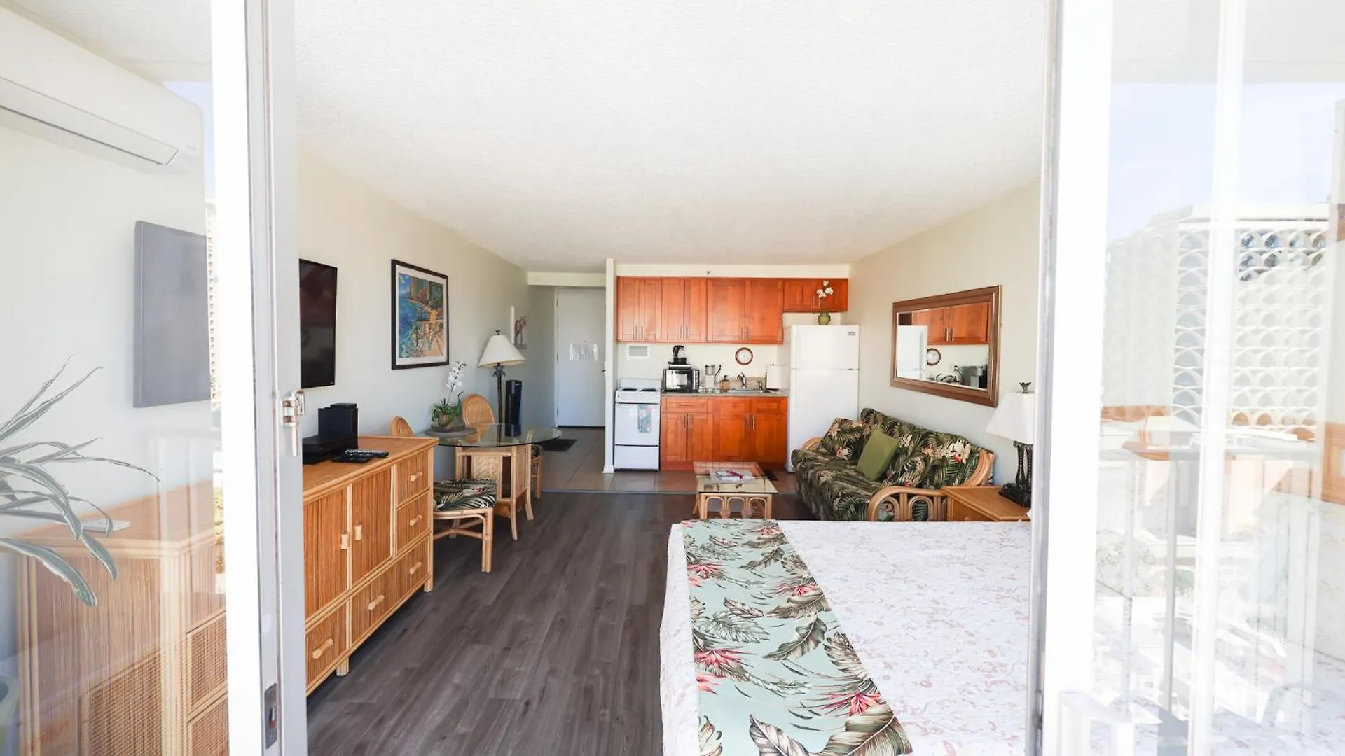 Tropical Studios at Marine Surf Waikiki: Beachfront Oasis with Full Kitchen Honolulu United States