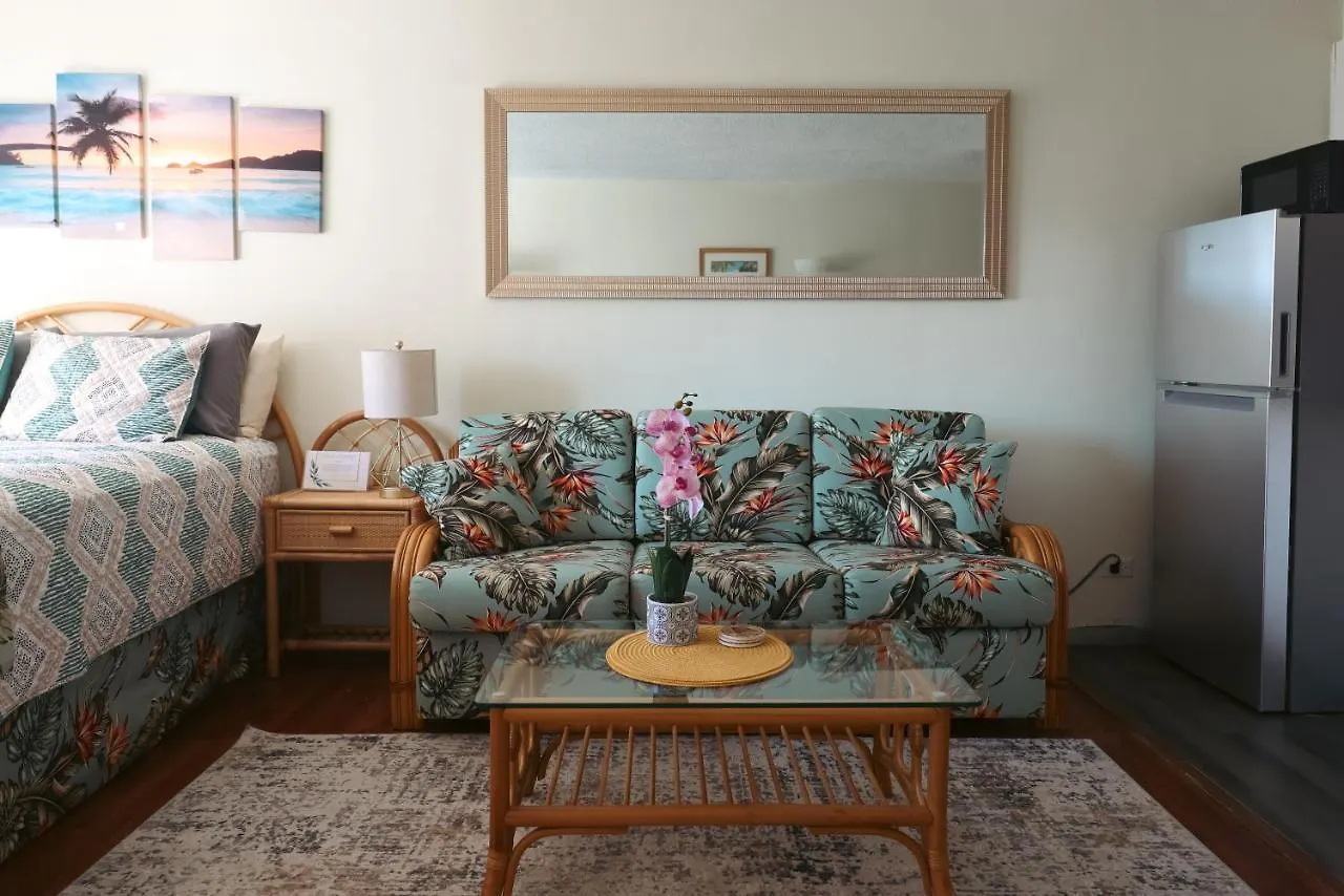 Apartman Tropical Studios At Marine Surf Waikiki - Free Parking - Best Location - Full Kitchen - Swimming Pool Honolulu
