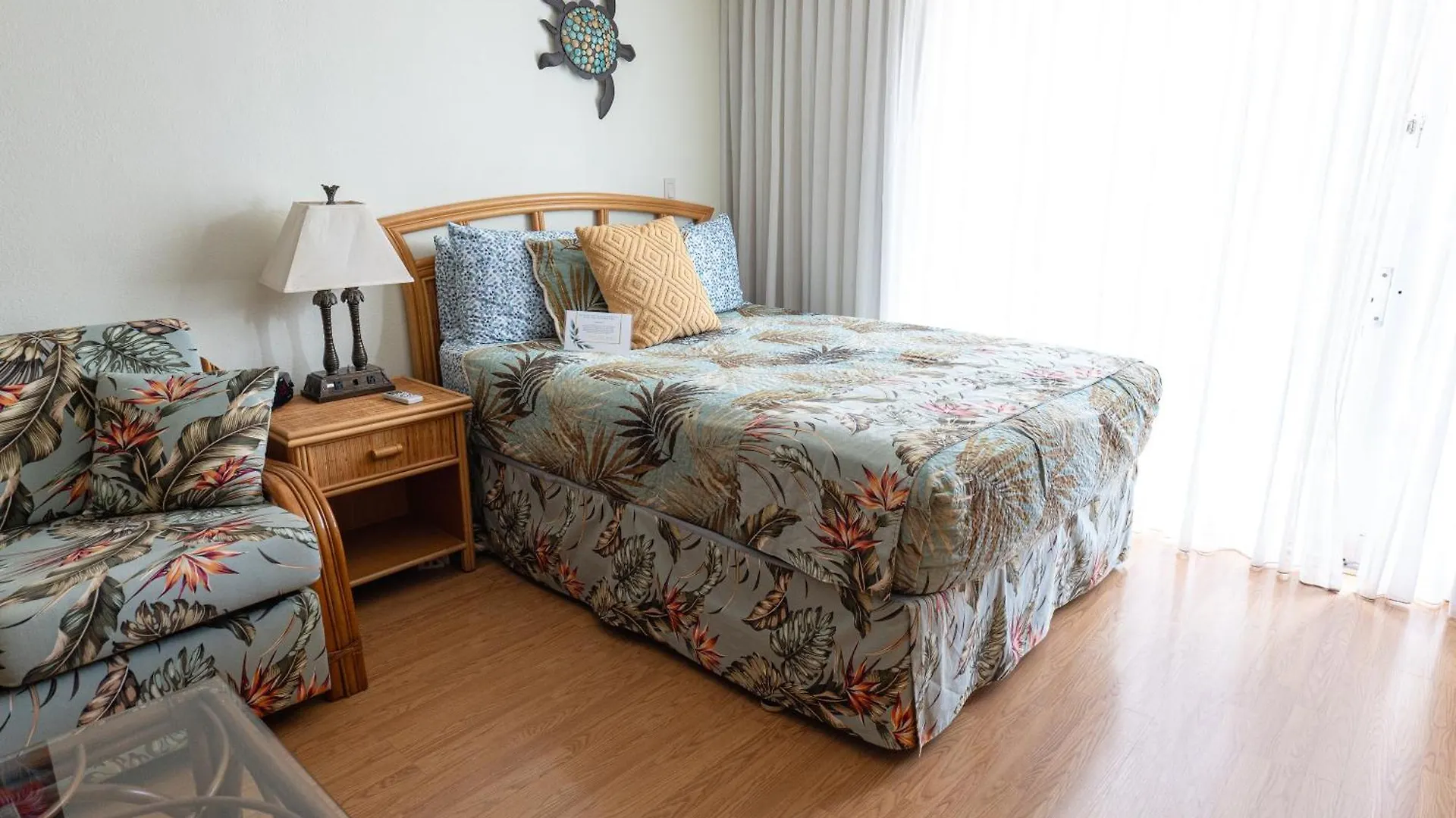 Apartman Tropical Studios At Marine Surf Waikiki - Free Parking - Best Location - Full Kitchen - Swimming Pool Honolulu